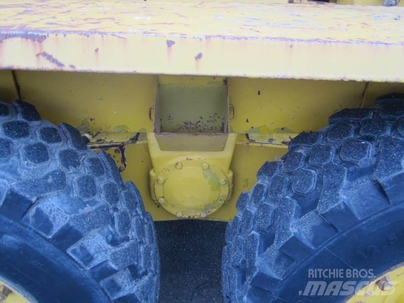 Frisch F75B Motoniveladoras