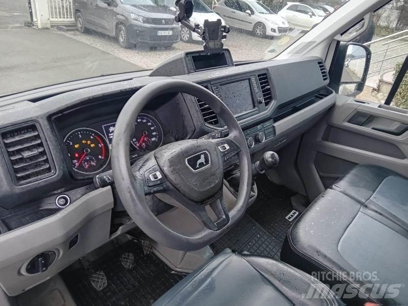 MAN TGE Pick up de caixa aberta