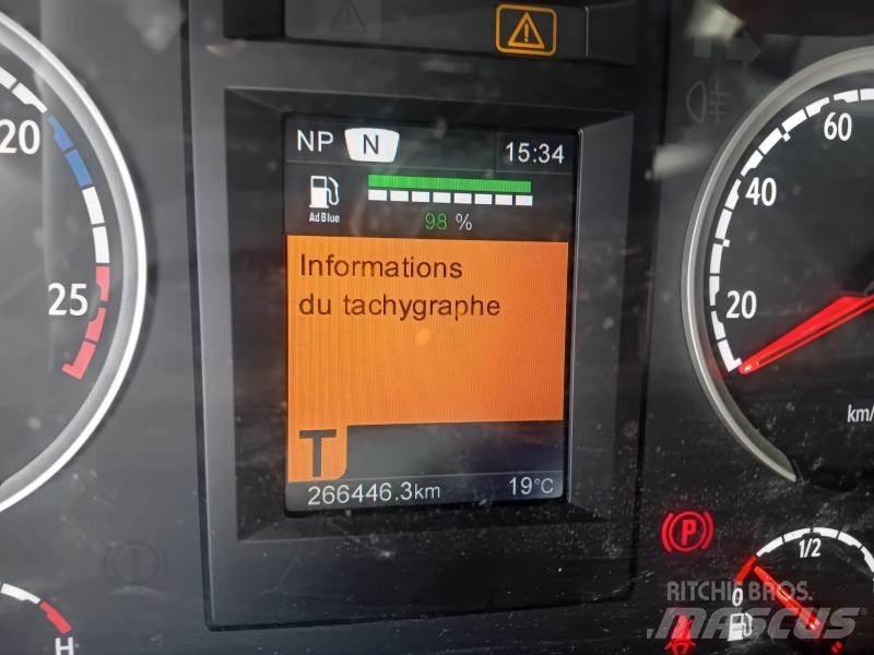 Scania P 410 Camiões caixa desmontável com elevador de cabo