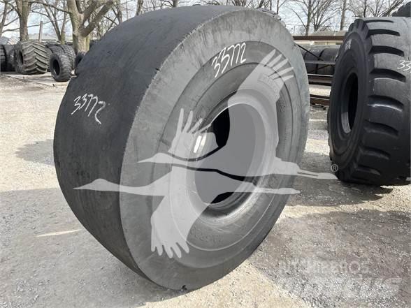 BKT 29.5R29 Pneus