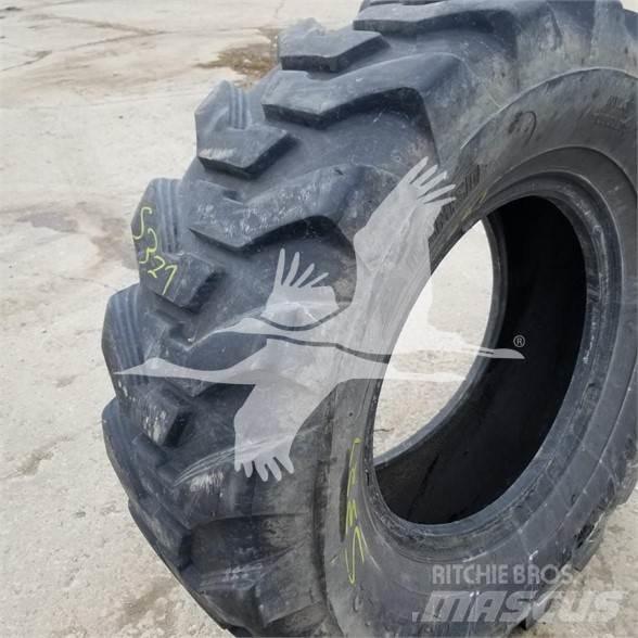  CAMSO 17.5X25 Pneus