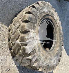  CAMSO 20.5X25 Pneus