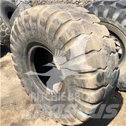 Toyo 23.5R25 Pneus
