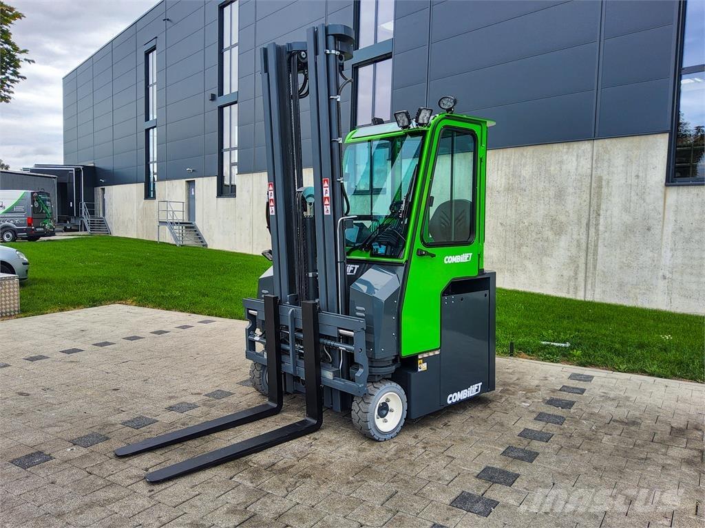 Combilift CBE 3000 Empilhadores de 4 vias