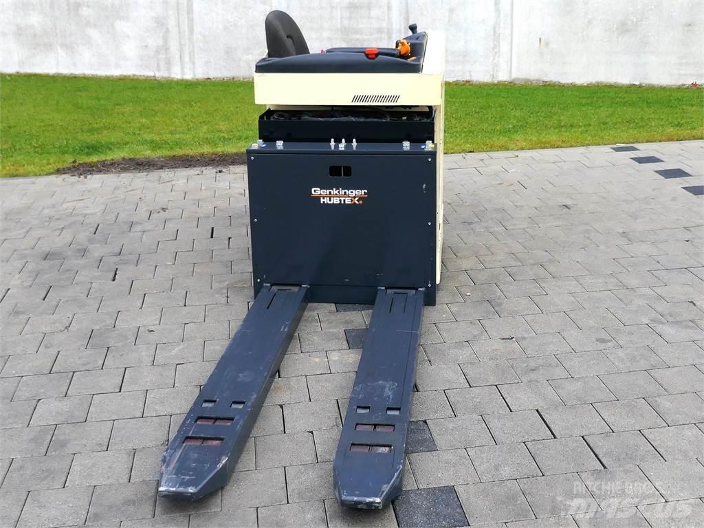 Genkinger EFU6000 Empilhador para operador externo