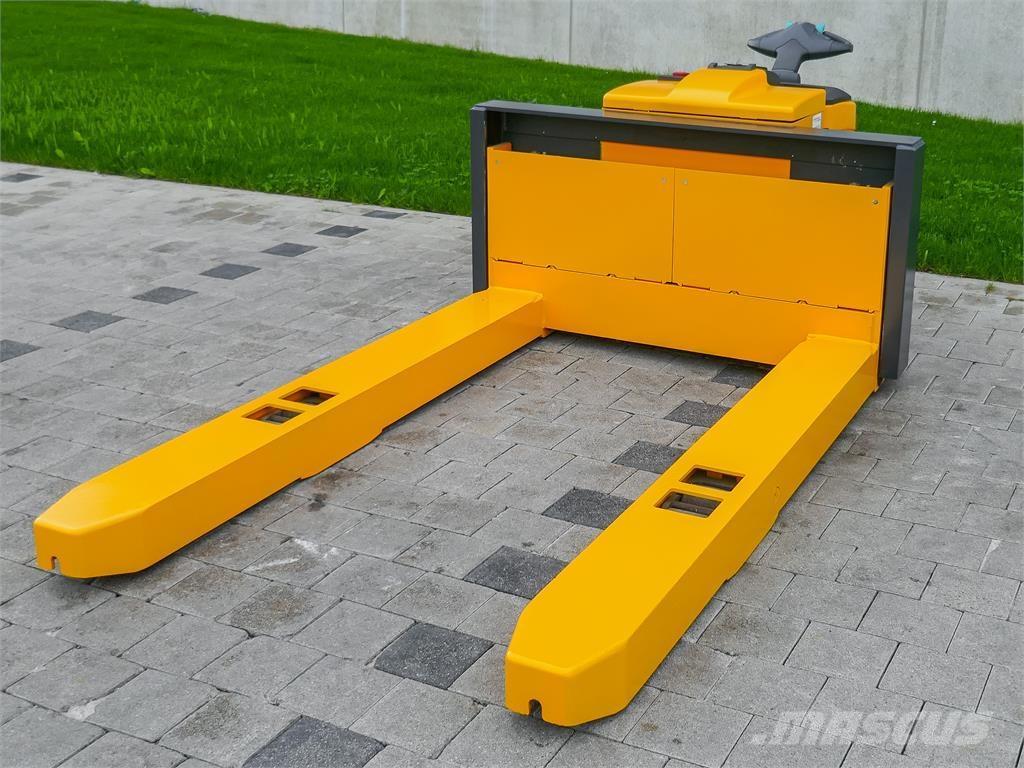 Jungheinrich EJE 380 Empilhador para operador externo