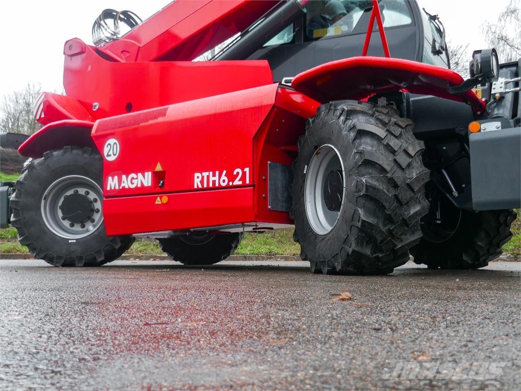 Magni RTH 6.21 Manipulador telescópico