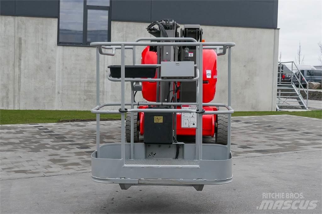 Manitou 170 AETJ Elevadores braços articulados