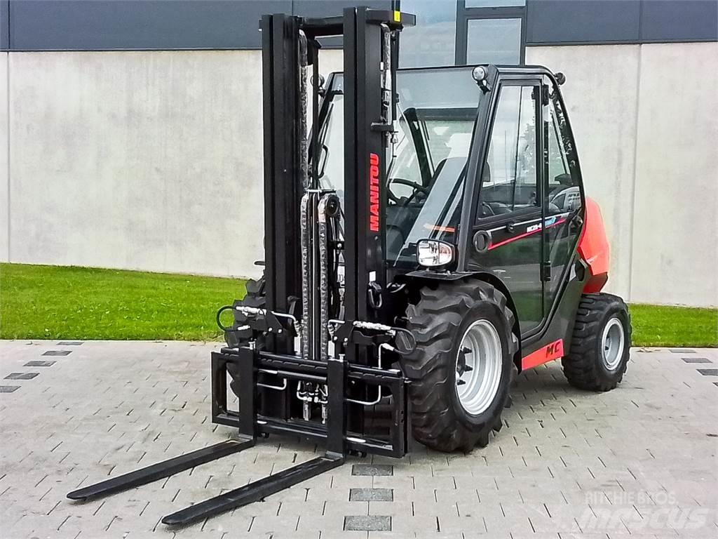 Manitou MC 25-4 Empilhadores todo-terreno