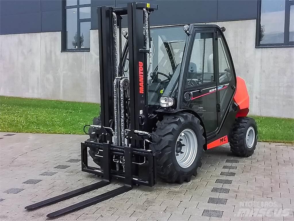 Manitou MC 25-4 Empilhadores todo-terreno