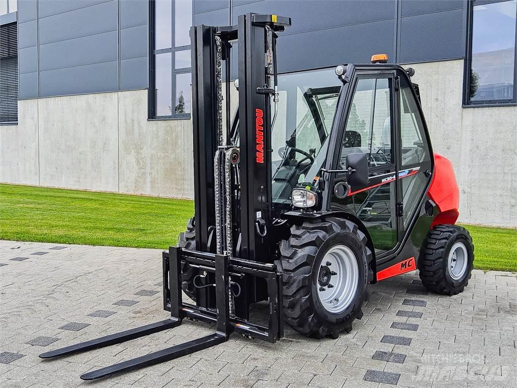 Manitou MC 30-4 Empilhadores todo-terreno