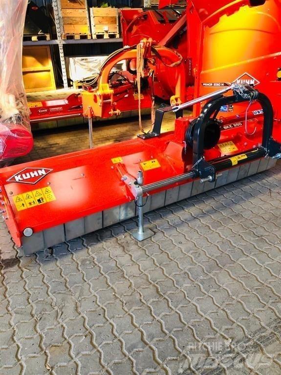 Kuhn BKE 250 Gadanheiras