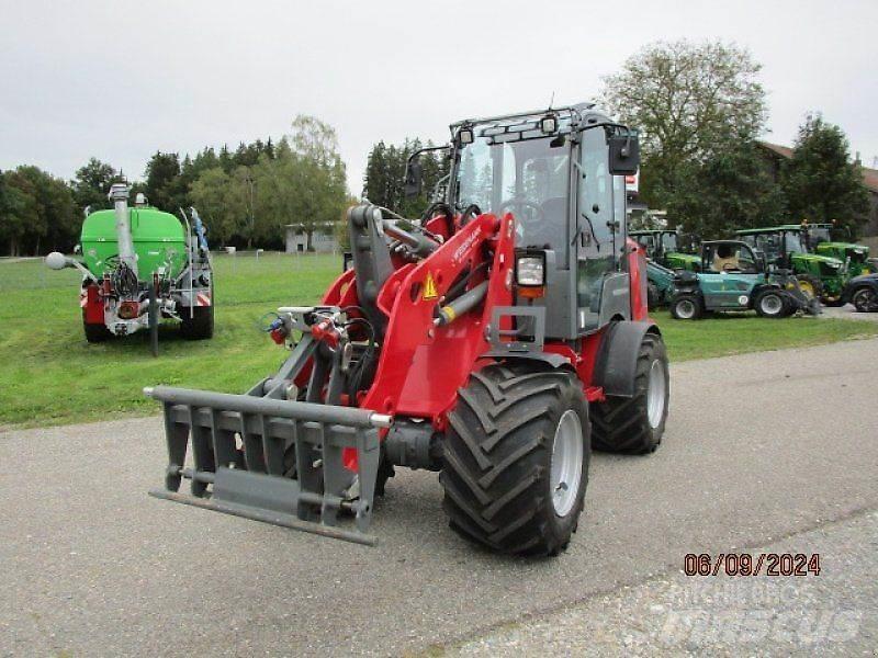 Weidemann 1880 Minicarregadeiras