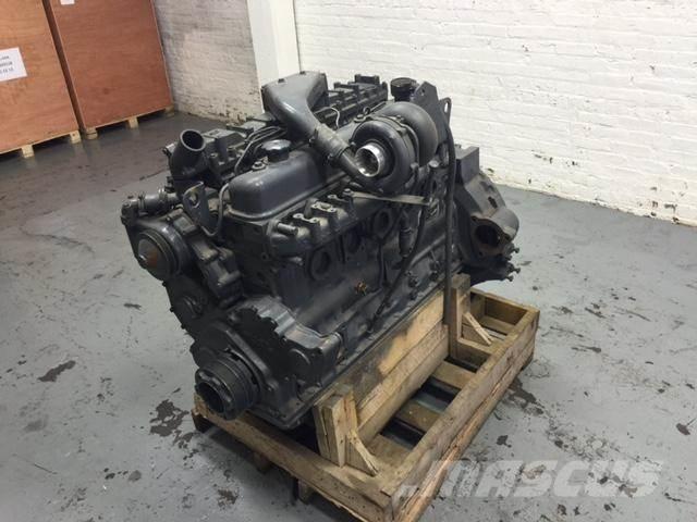 Komatsu SA6D108-1 Motores