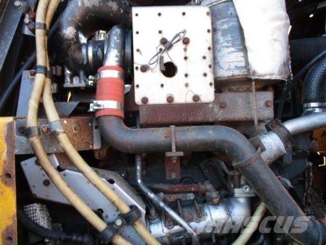 Komatsu SAA6D125E-5 Motores