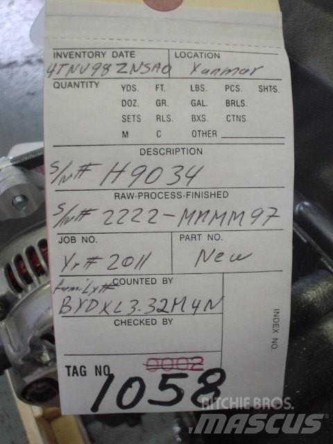 Yanmar 4TNV98-ZNSAD Motores