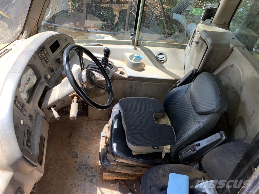 CAT 725 Construção - Outros
