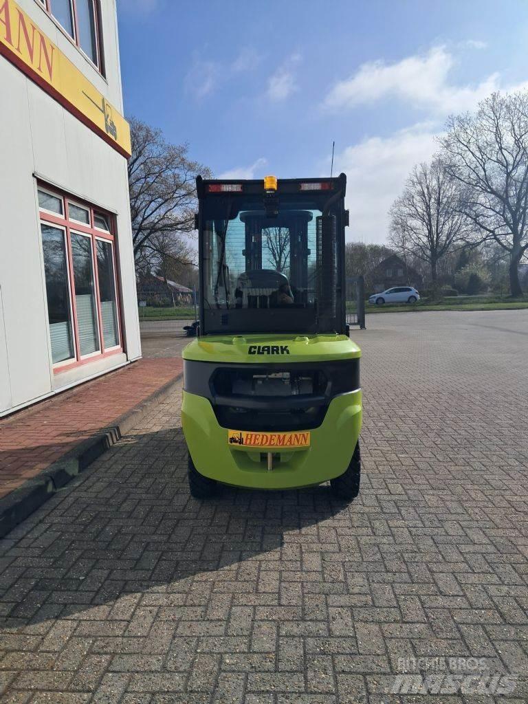 Clark S35D Empilhadores Diesel