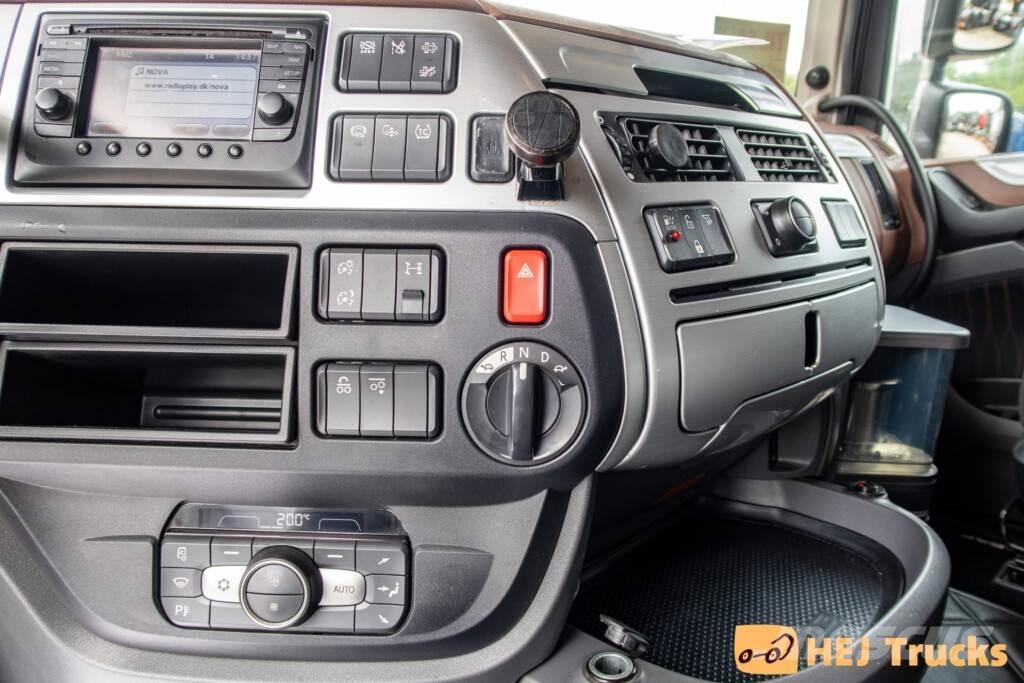 DAF XF 530 6x2 FTS Cavalos Mecânicos