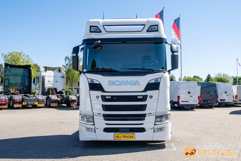 Scania R450 A6x2NB Cavalos Mecânicos