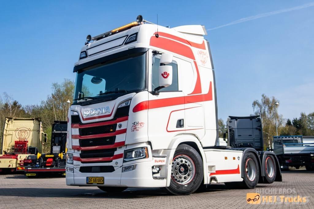 Scania R660 A6x2NB Cavalos Mecânicos
