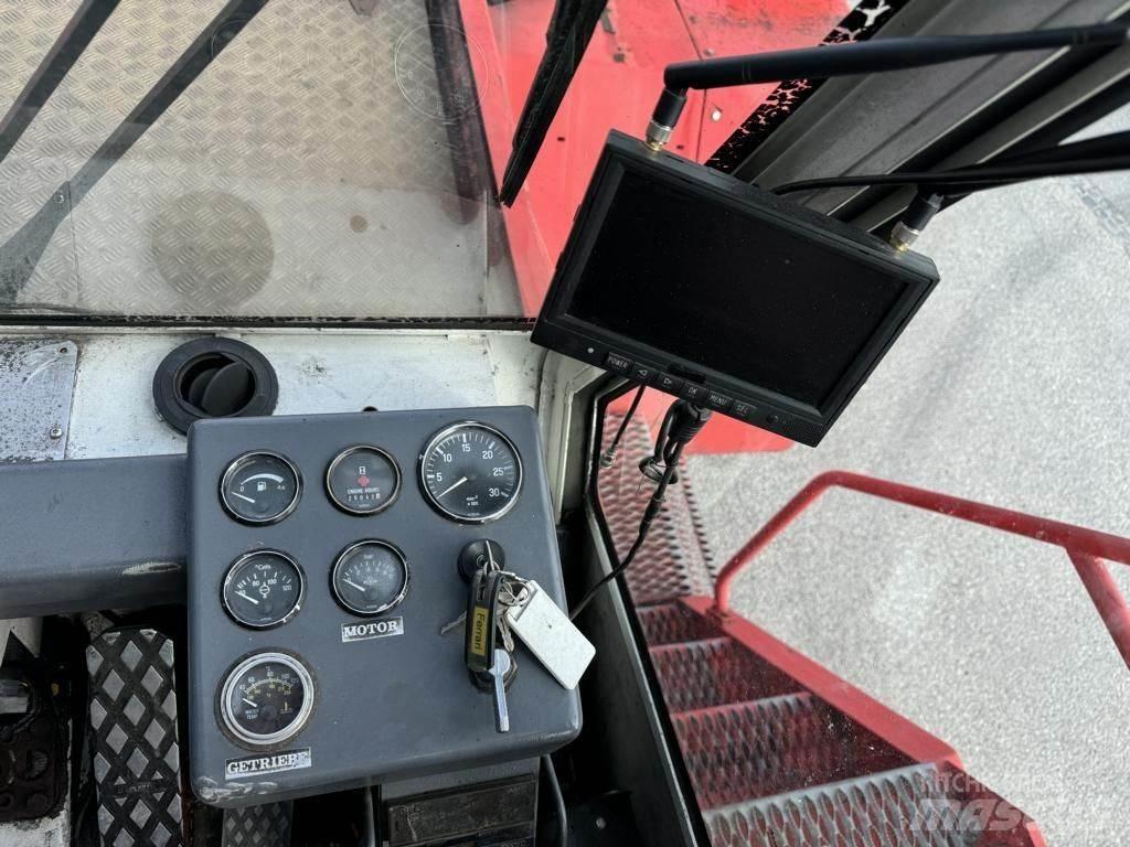 CVS Ferrari F158 Guindastes móveis