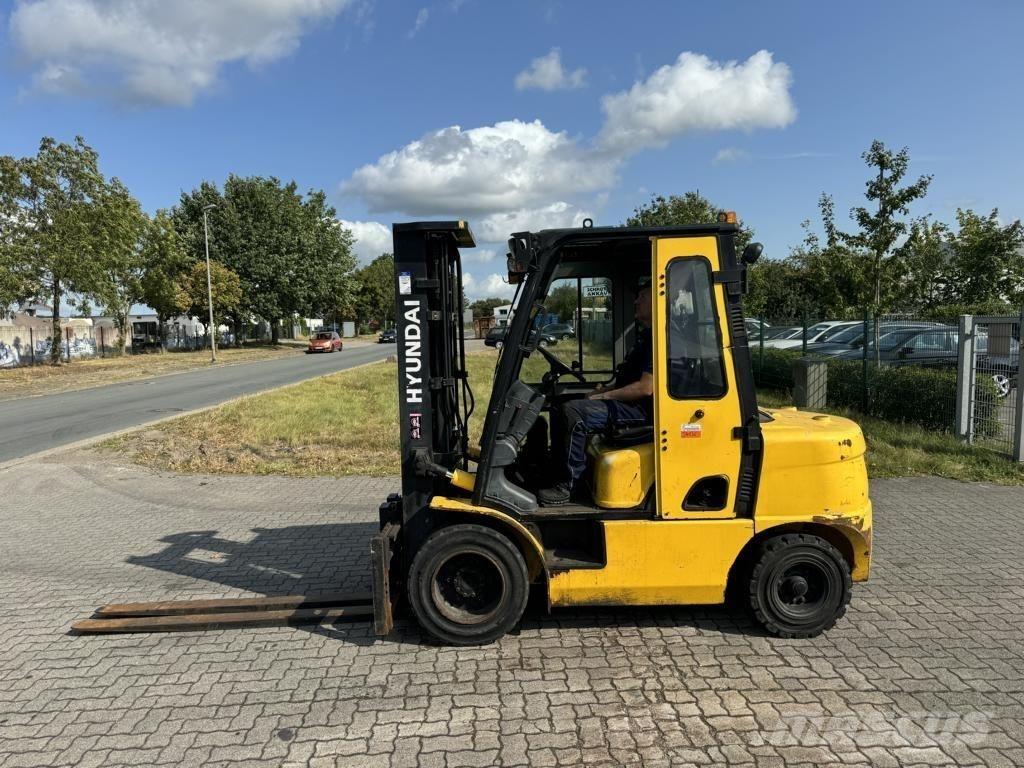 Hyundai 33D-7E Empilhadores Diesel