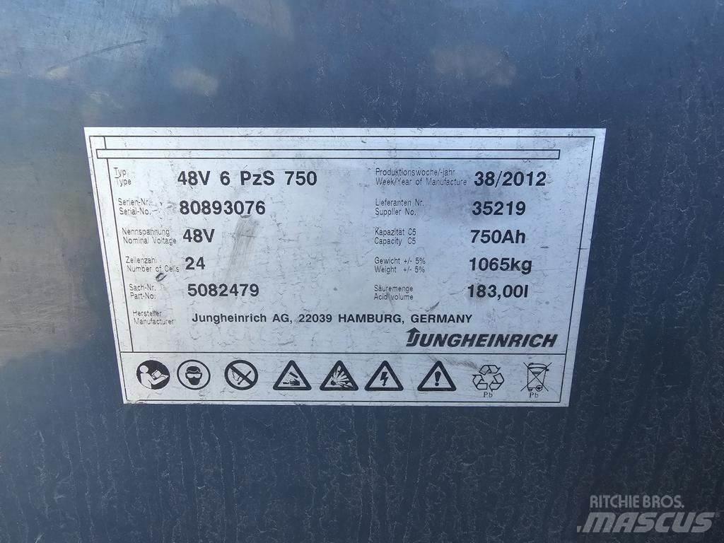 Jungheinrich EFG320 Empilhadores eléctricos