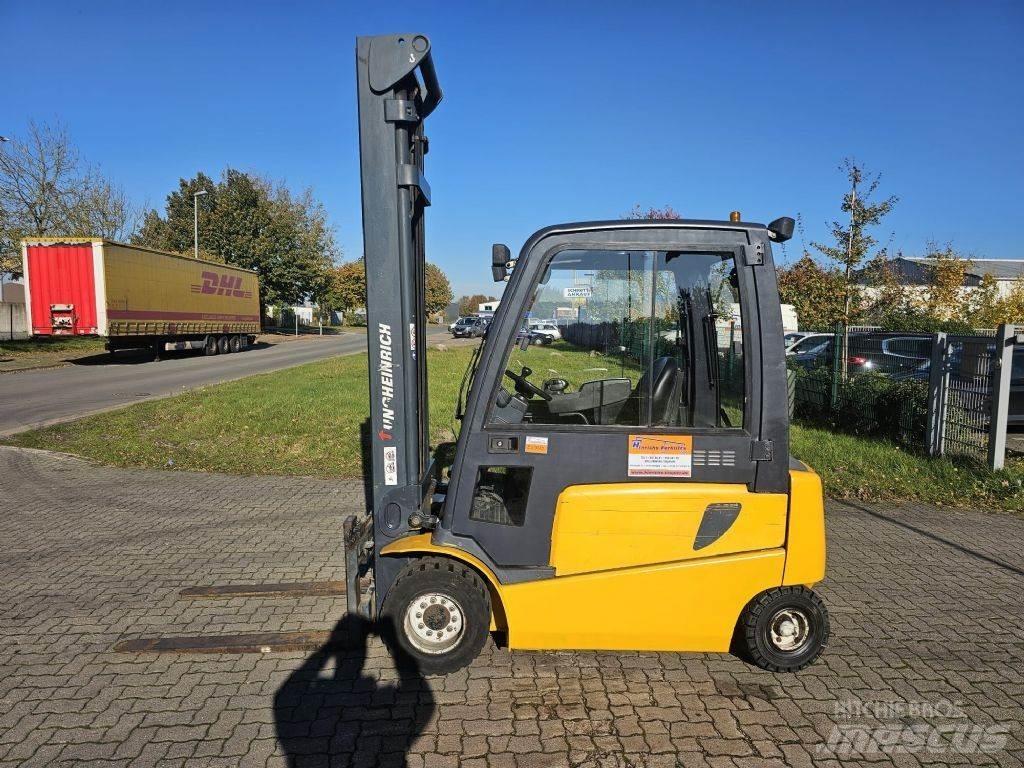 Jungheinrich EFG430 Empilhadores eléctricos