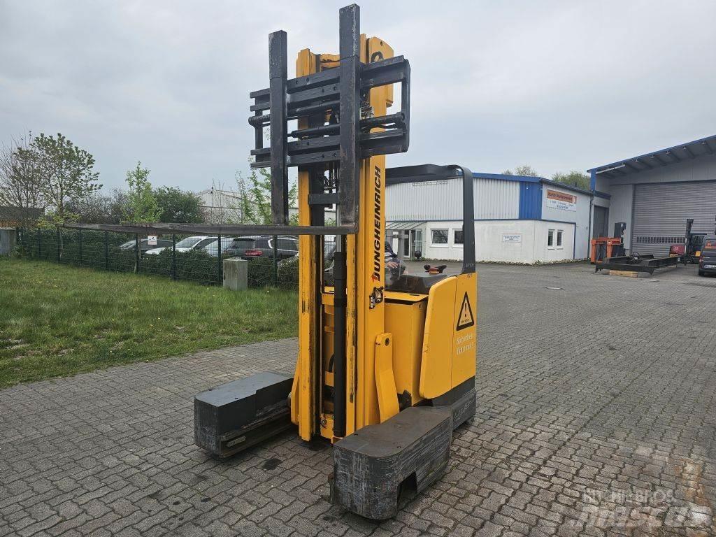 Jungheinrich ETVQ20 Empilhadores de 4 vias
