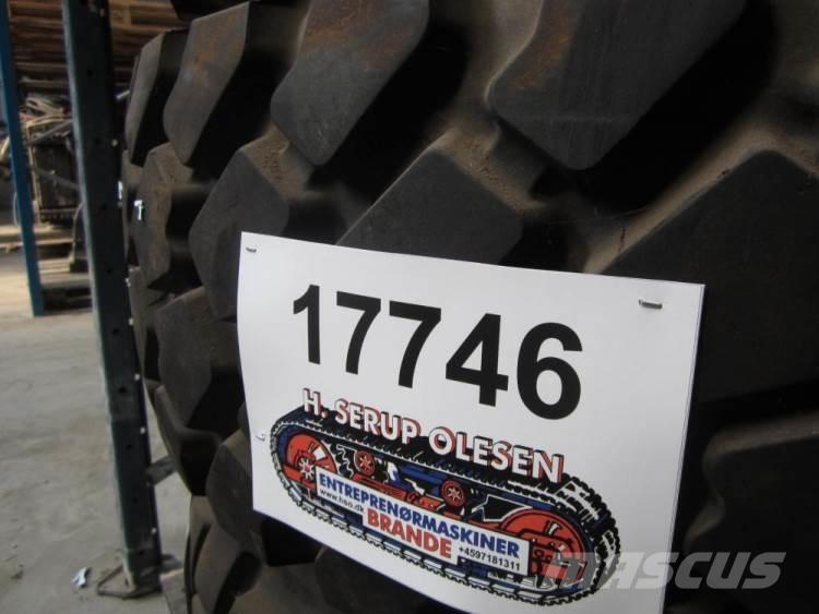  13.00R20 dæk - 1 stk. Pneus