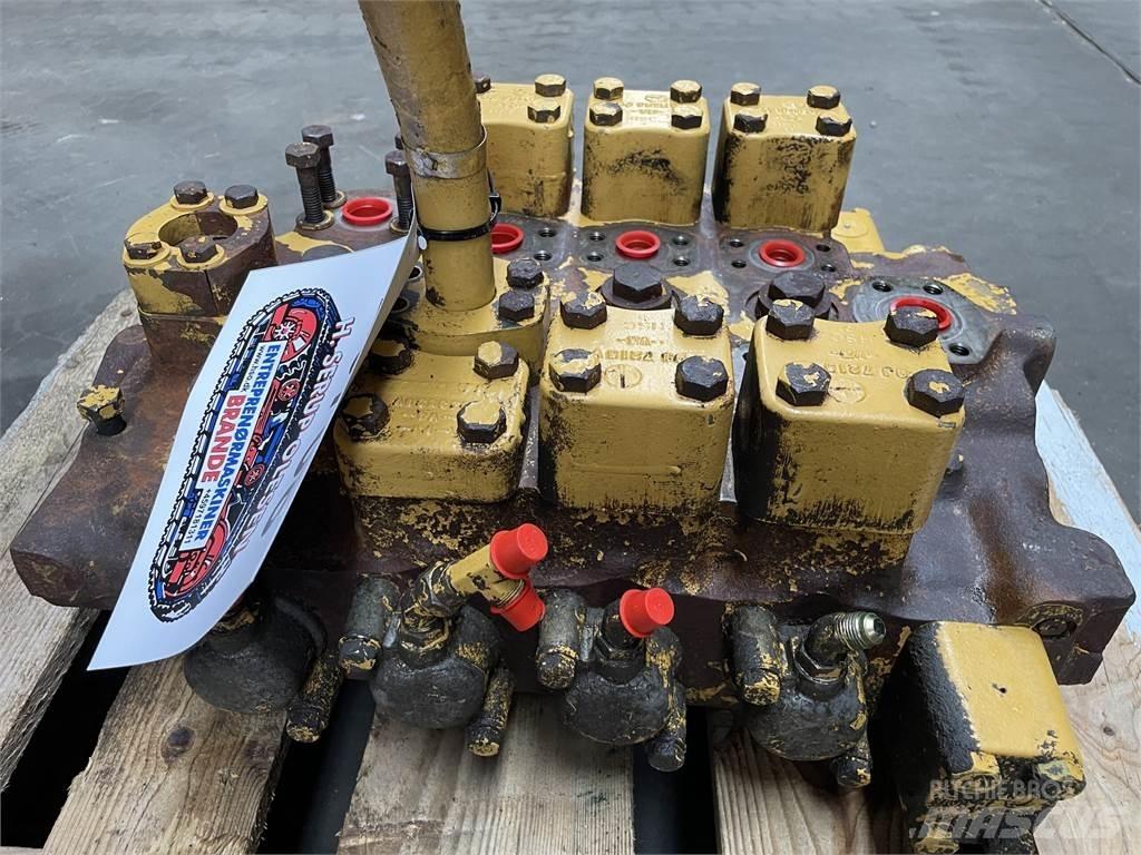 CAT 215LC hovedventilblok Hidráulica