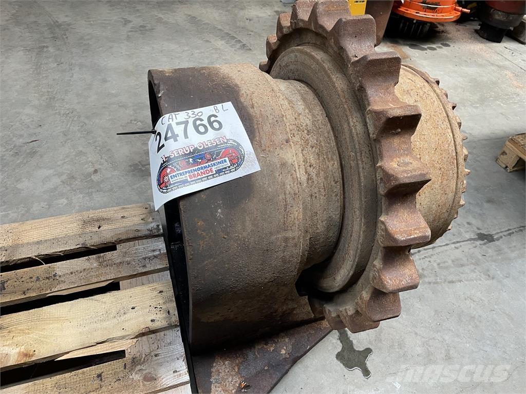 CAT 330B Køregear Transmissăo