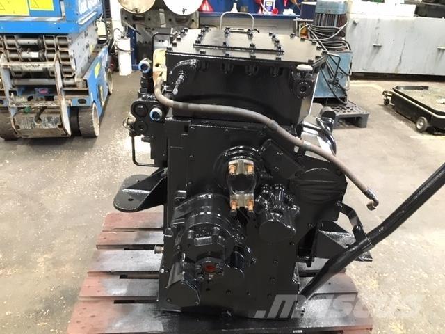 CAT Challenger 65C Gearbox Transmissăo
