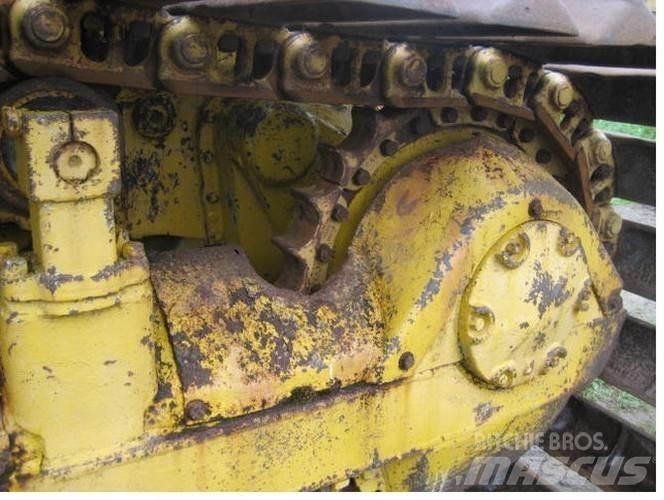CAT D5LGP dozer, til ophug Dozers - Tratores rastos