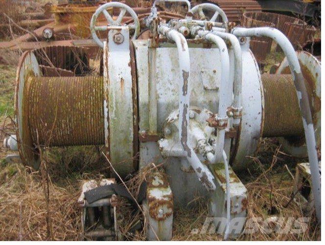  Double drum hydr. winch Guinchos, elevadores e elevações de materiais
