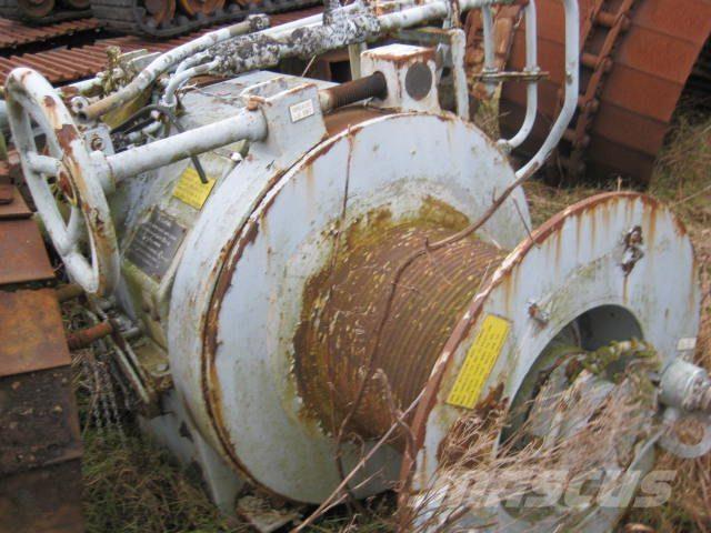  Double drum hydr. winch Guinchos, elevadores e elevações de materiais

