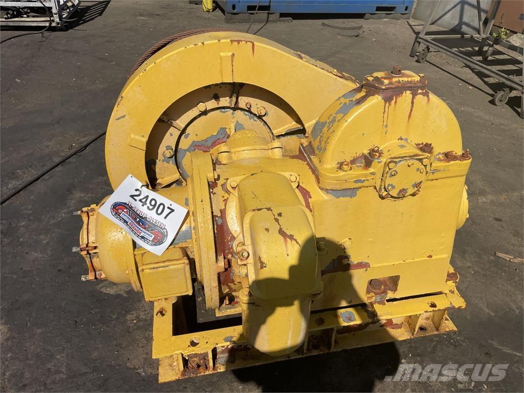  El-spil med gear og bremse Guinchos, elevadores e elevações de materiais
