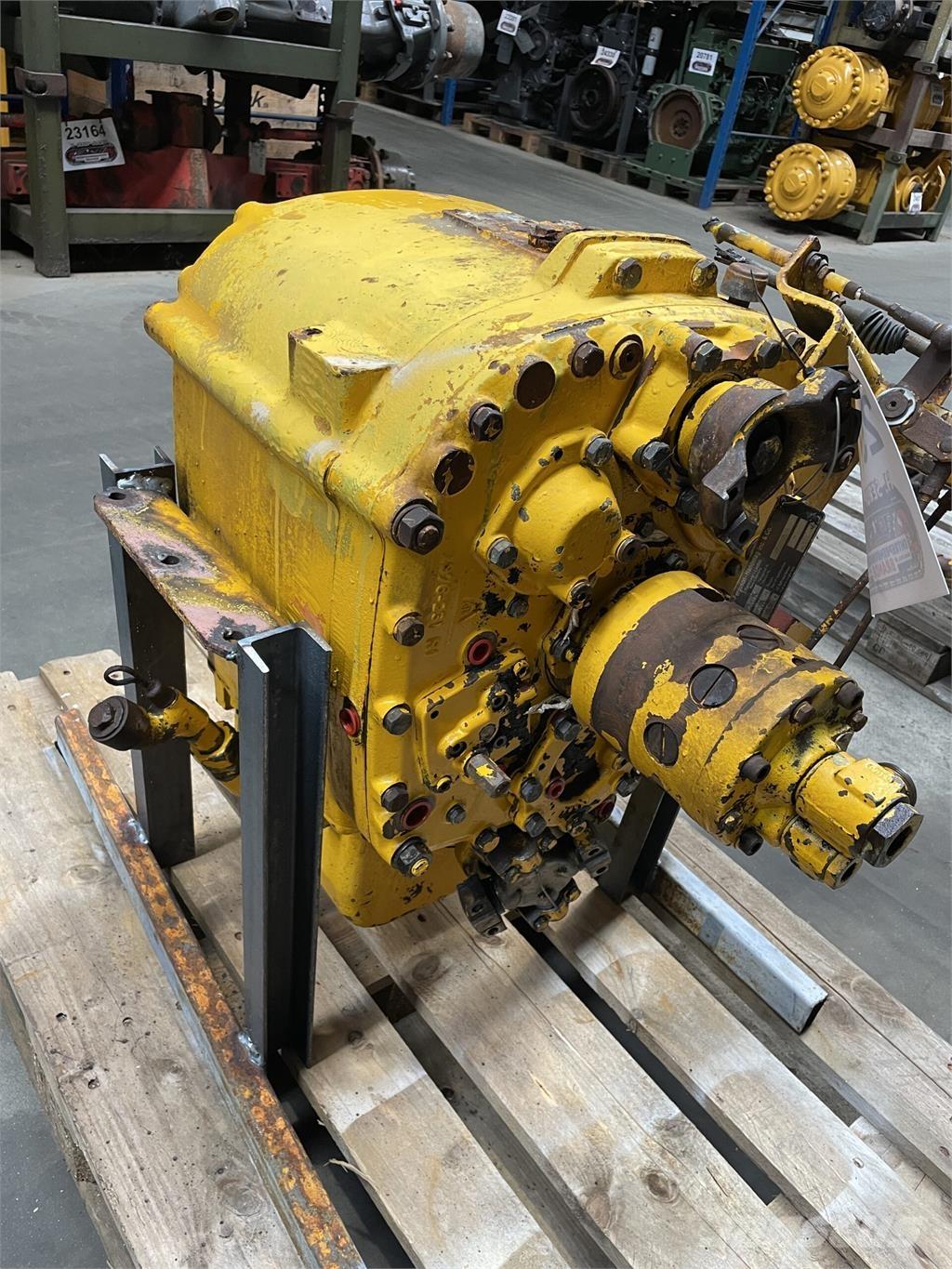 Hanomag 22C transmission Transmissăo