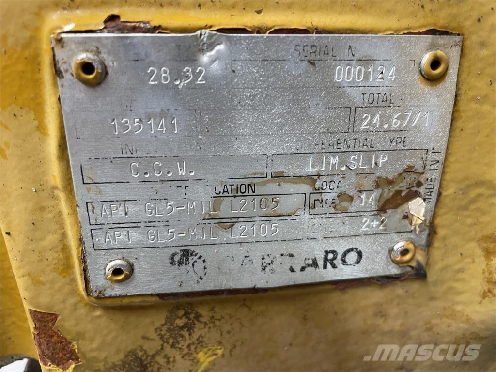 Hydrema 906B frontaksel Eixos