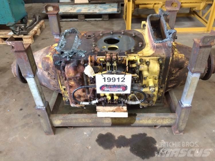 Komatsu D37P-5 Køregear Transmissăo