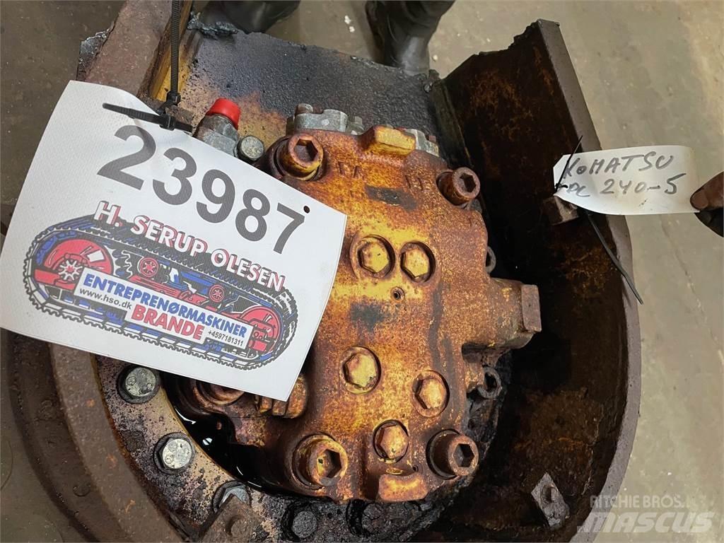 Komatsu PC240-5 Køregear Transmissăo
