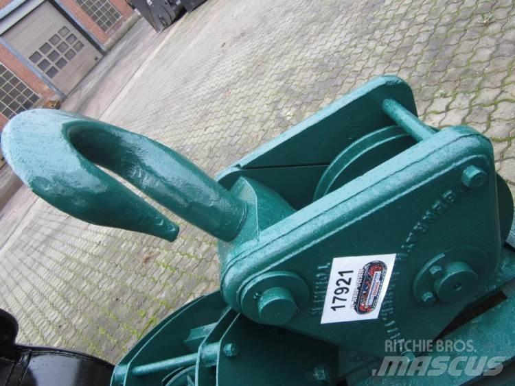  Krankrog ca. 30 tons Peças e equipamento de gruas