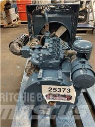 Kubota V800 motor - 4 cyl. Motores