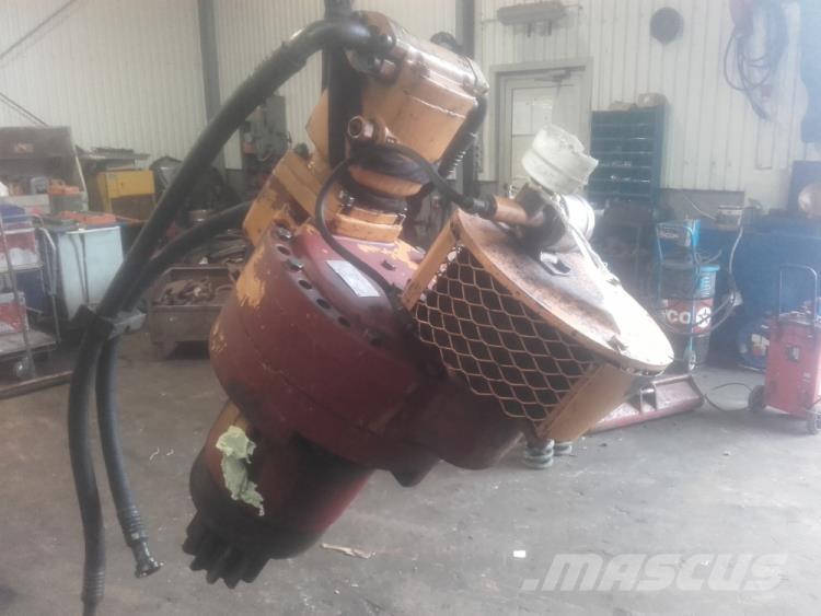 Liebherr R932 Krøjegear Transmissăo