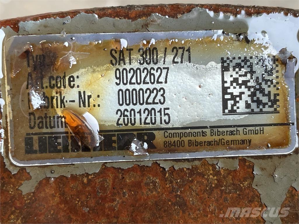 Liebherr R936NLC Krøjegear Transmissăo