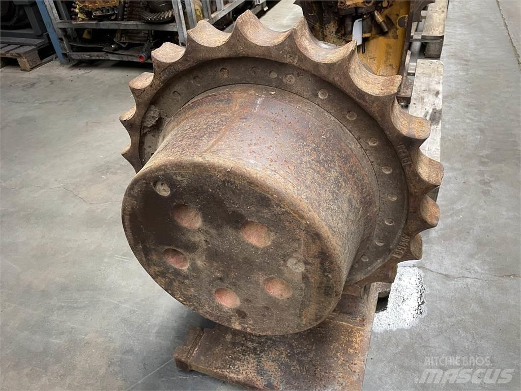 Liebherr R942 Køregear Transmissăo