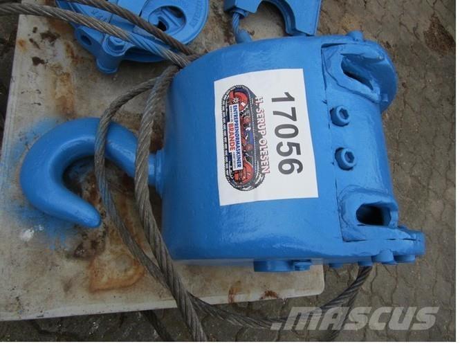  Løftekrog med 2 wirehjul Peças e equipamento de gruas