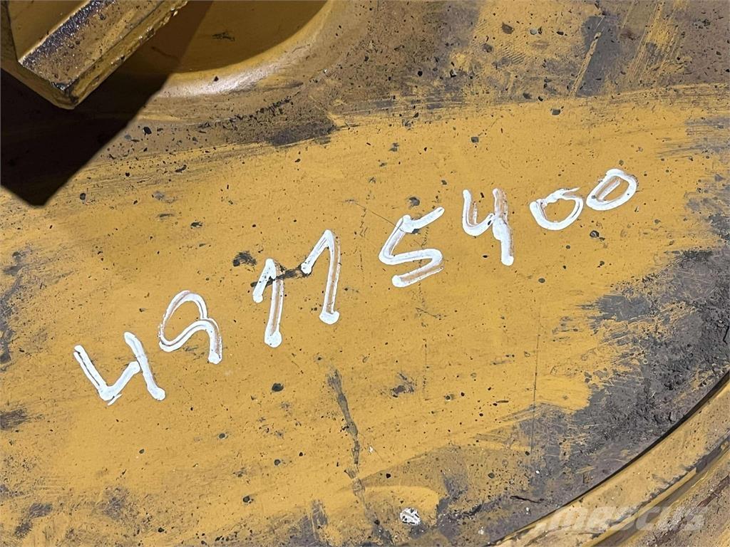 O&K RH6 Forhjul 49115400 Outros componentes