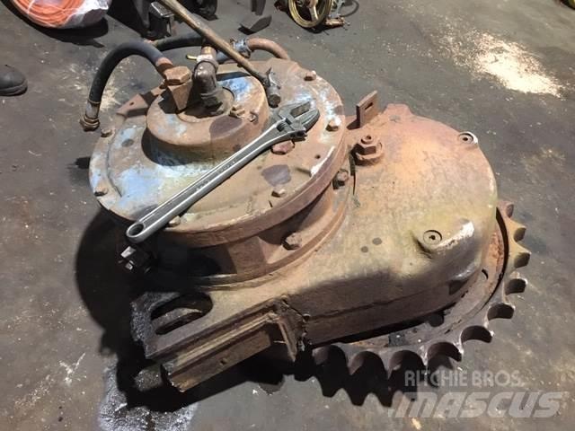 Poclain 125 Køregear Transmissăo